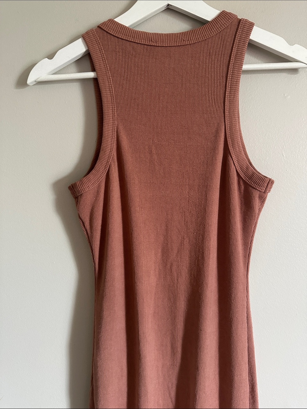 Sleeveless super stretchy Ribbed Midi Dress in Dusty Rose - Picture 9 of 9